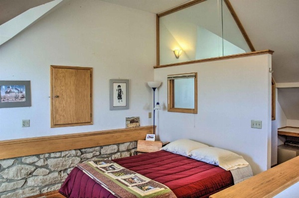 Converted Historic Schoolhouse with Hot Tub and Views! image 13
