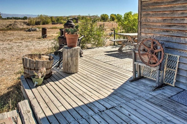 Converted Historic Schoolhouse with Hot Tub and Views! image 22